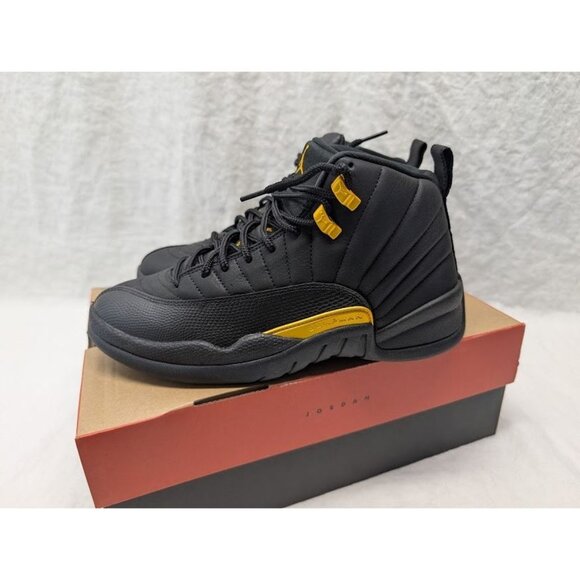 Air Jordan 12 RETRO men's size 8 Black / Taxi yellow sneakers with box - Picture 3 of 8